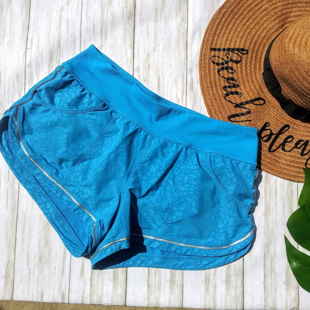 Nordstrom exclusive Zella Shorts Size M